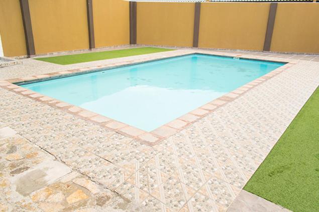 Ekamuti Town Lodge Oniihandi Εξωτερικό φωτογραφία